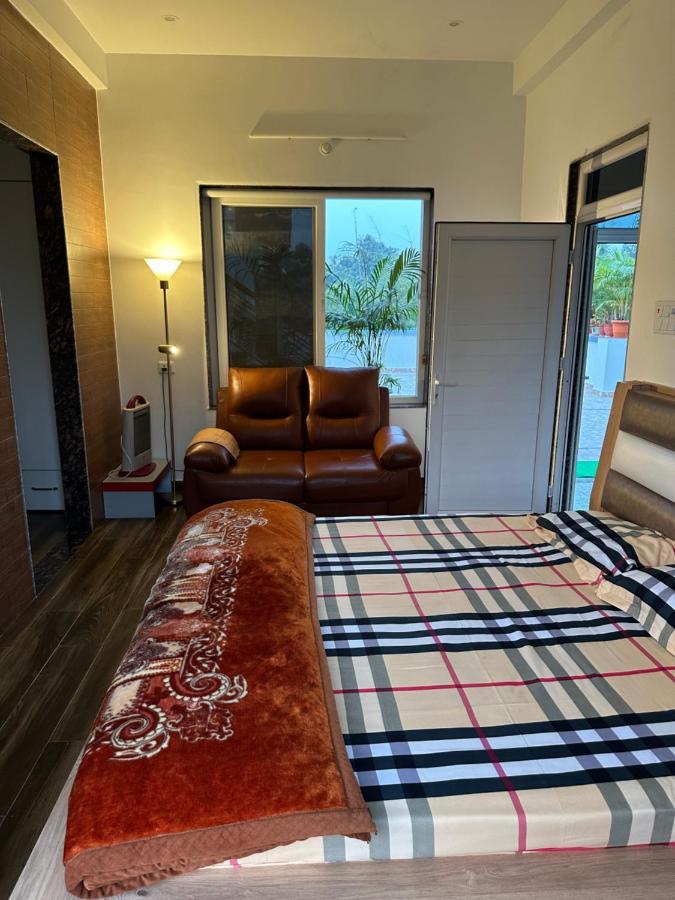 Kaashi Flora Villa Váránaszi Kültér fotó