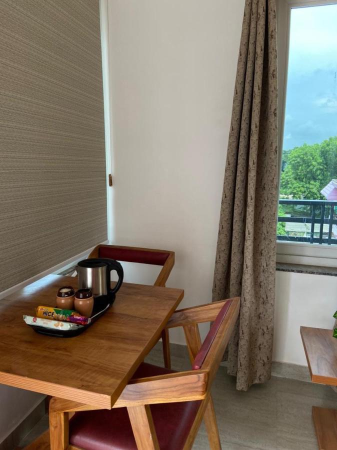 Kaashi Flora Villa Váránaszi Kültér fotó